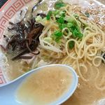 長浜ラーメン とみ吉 - 