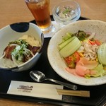 ゲンダイ - 料理写真:冷麺セット ステーキ丼