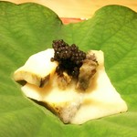 肉屋 雪月花 NAGOYA - 鮑、龍の瞳のかゆと松阪牛の出汁