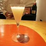 肉屋 雪月花 NAGOYA - 梨のジュース