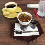 カフェ 亀ゴージュ - ブレンド、ほうじ茶プリン