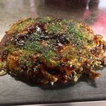 Okonomiyaki Izumi Hiroshima Fuu - 3番(肉 玉子 イカ天 そば)