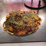 Okonomiyaki Izumi Hiroshima Fuu - 12番(肉 玉子 キムチ うどん)