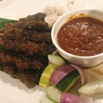 Lucy's Kitchen - ビーフ・サテ