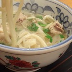 ふる里うどん  - ホルモンうどん（白） （マイレビ様が1つ下さいました。手抜きしていないプリプリホルモンでした）