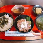 漁師の店 こだわり - カワハギの肝和え丼 1,200円