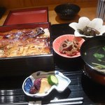 日本料理 きた山 - うな重 \2700　★★