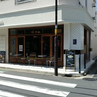 シャイニーアウル 表参道 - 原宿二丁目商店会