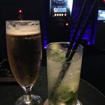 ダイニングダーツバーBee - 
