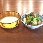 ブリコラージュ ブレッド アンド カンパニー ダイニング・カフェ - この日のサラダとスープ。スープはヴィジソワーズ。2+180905