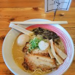 芯せかい - 特製芳醇中華そば