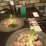 FIRENZE - 野菜と生ハムのサラダには、チーズをストップ！と言うまでかけてくれます♪