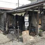 ピエトラ - パン屋さんというより納屋なイメージです(^^)