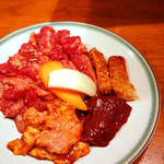 上野 太昌園 上野駅前店 - ホルモン系を楽しめます。