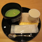 Hakuza Nihombashi - 抹茶と野菜ジェラート　1080円