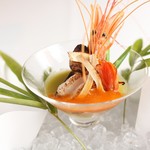 京都 喜Shin - 鱧のムース・赤えびと松茸の炙りブイヤベースゼリーがけ