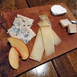 28&Vin - チーズの盛り合わせ