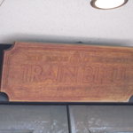 トラン・ブルー - 店頭看板です