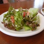 モンドール - ピザランチのサラダ