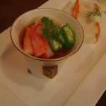 クローバーステーキハウス - 魚介類のゼリー寄せ、ムース（奥）