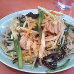 丸吉飯店 - 肉野菜炒め ７００円(税込)(2018年9月4日撮影)