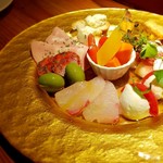 ワイン食堂TreTre