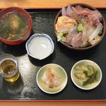 なごみ - 海鮮丼（1,000円）
