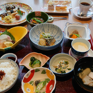 オシャレな空間 筑紫野市でランチに使えるお店 ランキング 食べログ オシャレな空間 筑紫野市でランチに使えるお店 ランキング 食べログ