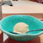 寿しの吉乃 - 麦茶ジェラード