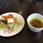 カーン・ケバブ・ビリヤニ - サラダ　ラッサム