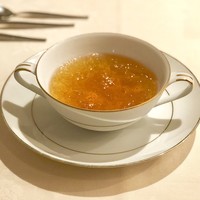 レストラン香味屋 - 冷製コンソメスープ