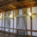 メインダイニングルーム - バンケット内の三十六歌仙の額縁