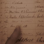 メインダイニングルーム - アインシュタイン博士の宿泊名簿（サイン）