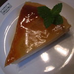 明治の館 - 甘さ控えめ。。。