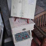 明治の館 - 店外メニュー表