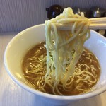 らぁめん花水木 - 低加水ストレート麺