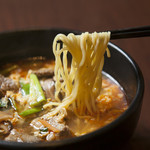 肉ダイニング 恵家