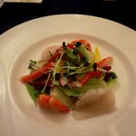 カジュアルフレンチ アミューズ - シーフードマリネ　サラダ仕立て