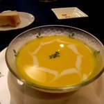 カジュアルフレンチ アミューズ - 本日のスープ、パンプキンスープ