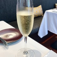 ラトラスフィス - グラスシャンパン