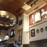 ハードロックカフェ 上野駅東京 - 店内