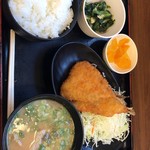 杉津パーキングエリア（上り） フードコート - アジフライ豚汁定食 ¥750- (2018/08/31)