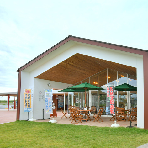 東洋一の海岸線にある男鹿のレストラン - 男鹿（食堂）の写真