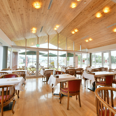 東洋一の海岸線にある男鹿のレストラン - 男鹿（食堂）