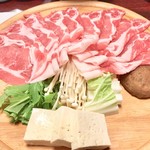 熊襲亭 - 黒豚しゃぶしゃぶの肉