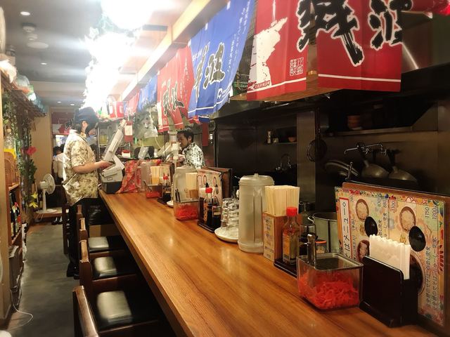 写真 2ページ目 かんから食堂 渋谷 沖縄そば 食べログ