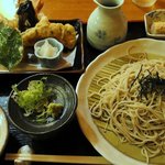 Teuchi Nama Soba Dokoro Kita Mura Teuchi Kisoba Dokoro Kita Mura - 天ざる そば1.5倍 ￥1300　普通サイズなら ￥1200