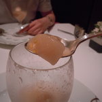 カランドリエ - 白桃どうぞ、絶品ですよ