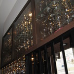 レヴェイヨン - グラス棚