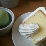 kiefel cafe dining - プレーンシフォンケーキとメロンソルベ